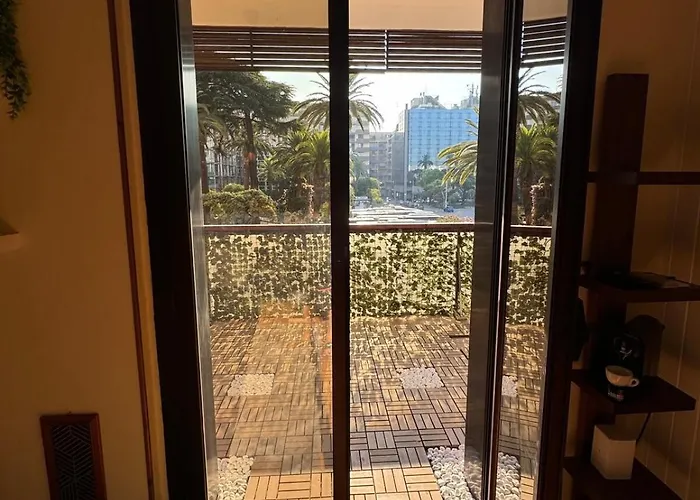 Elite - Urban Chic & Terrace *