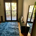 Elite - Urban Chic & Terrace Apartment