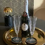 Elite - Urban Chic & Terrace Бари