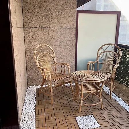 Elite - Terrazzino Su Piazza Moro - Stazione *