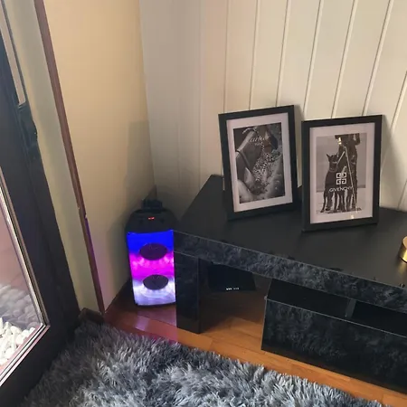 Elite - Urban Chic & Terrace باري