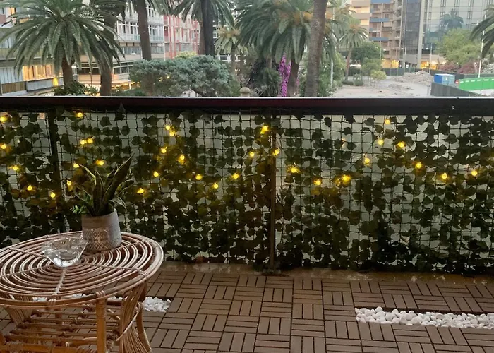 Elite - Urban Chic & Terrace *