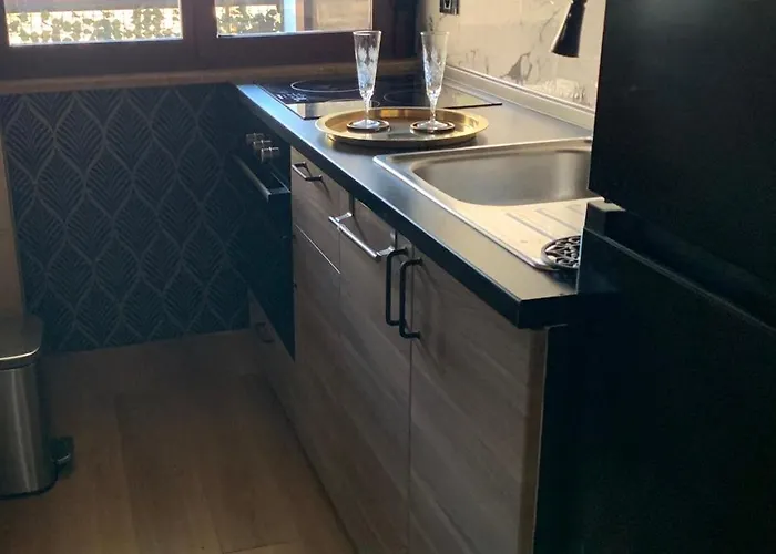 Elite - Urban Chic & Terrace Apartment Bari